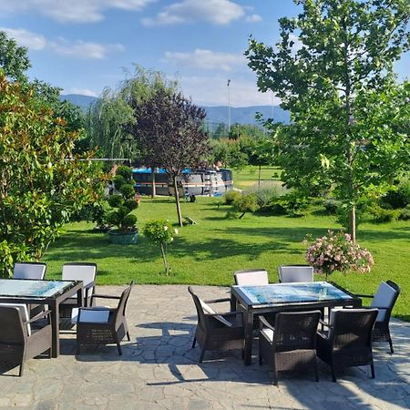Green Villa Rodna Skopje Esterno foto