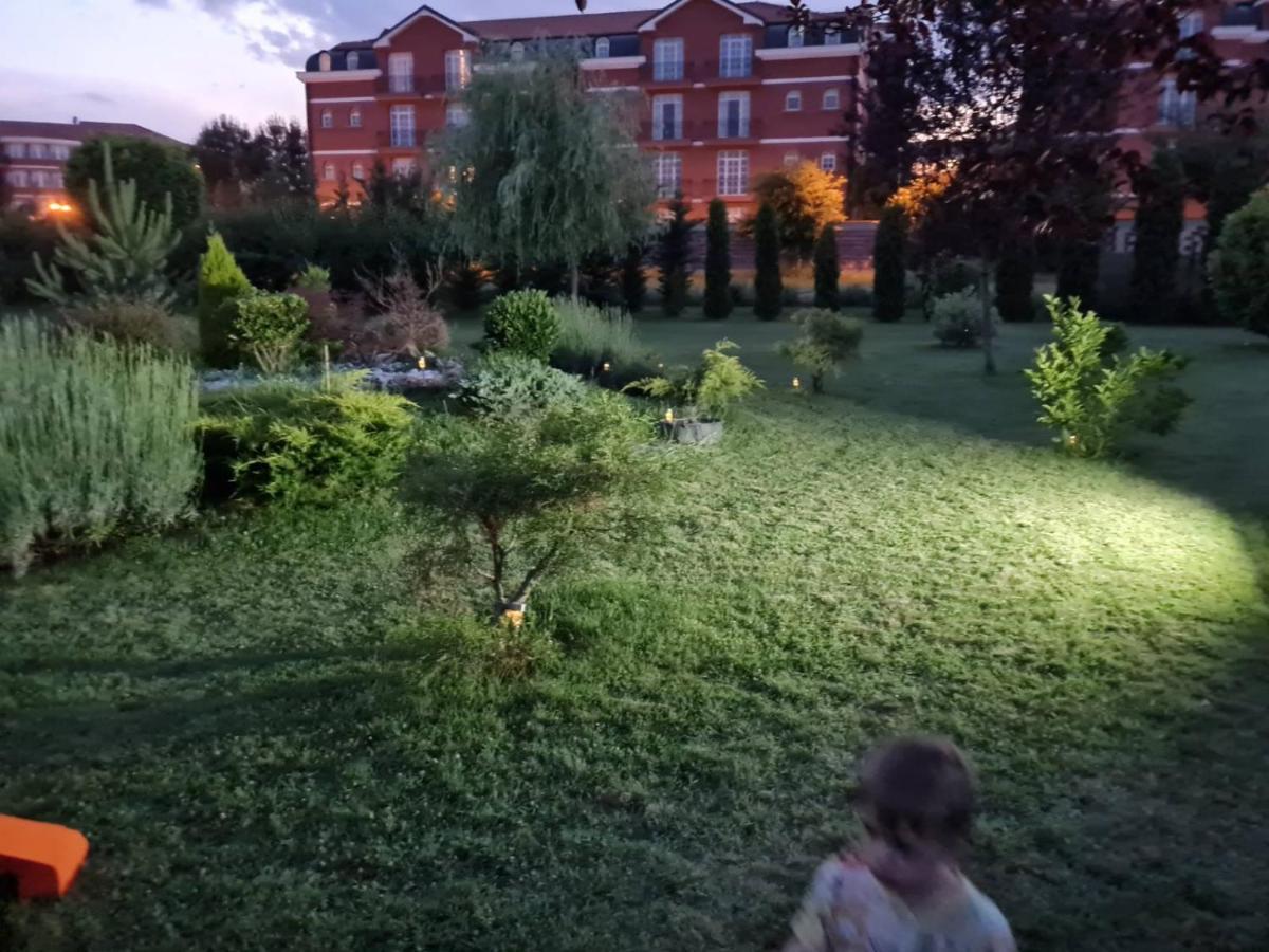 Green Villa Rodna Skopje Esterno foto